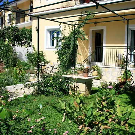 Fotini's House Appartement Ýpsos