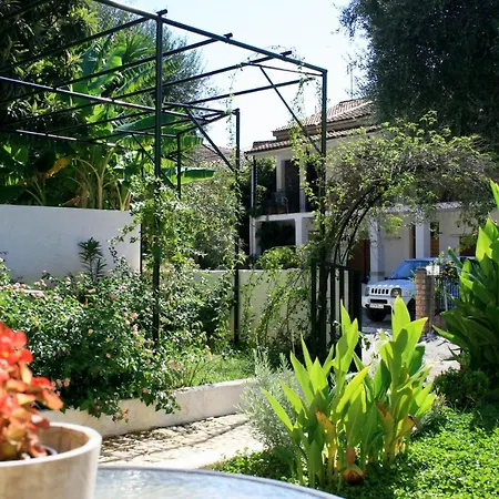 Daire Fotini's House Ipsos
